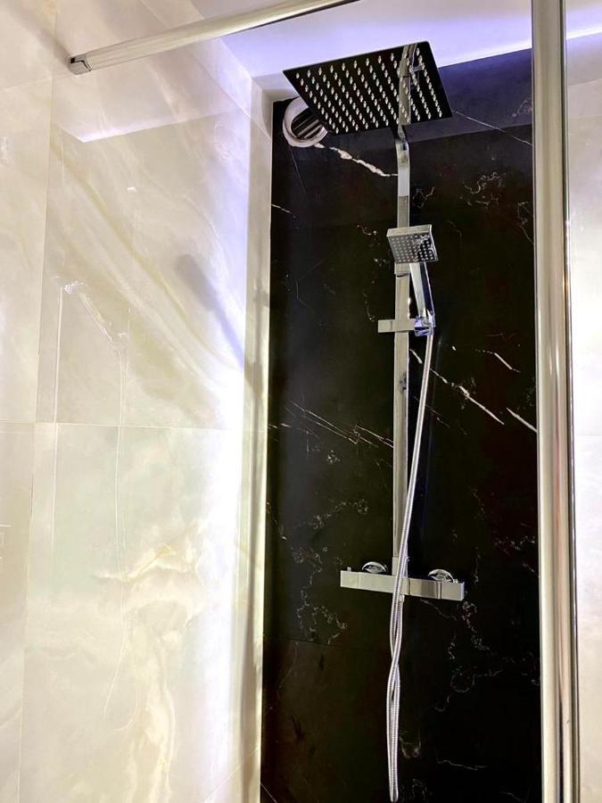 Grand Plaza Vega Apartment Burgos Ngoại thất bức ảnh