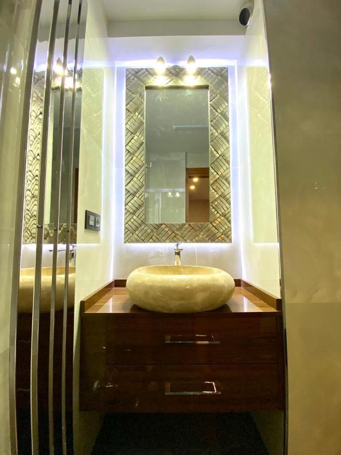 Grand Plaza Vega Apartment Burgos Ngoại thất bức ảnh