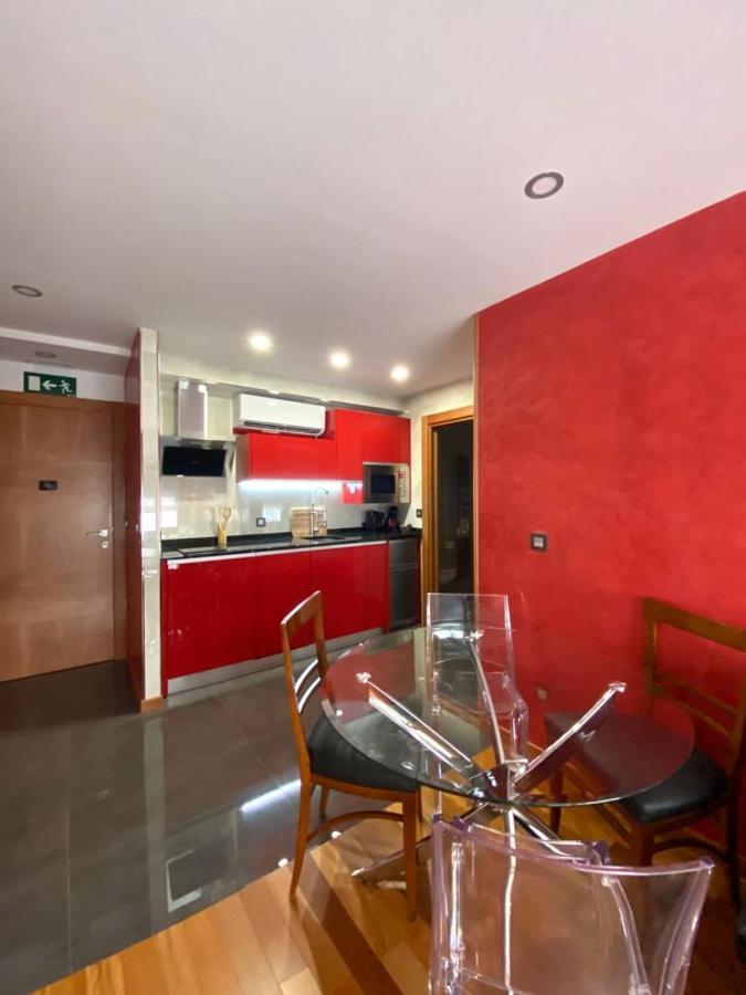Grand Plaza Vega Apartment Burgos Ngoại thất bức ảnh